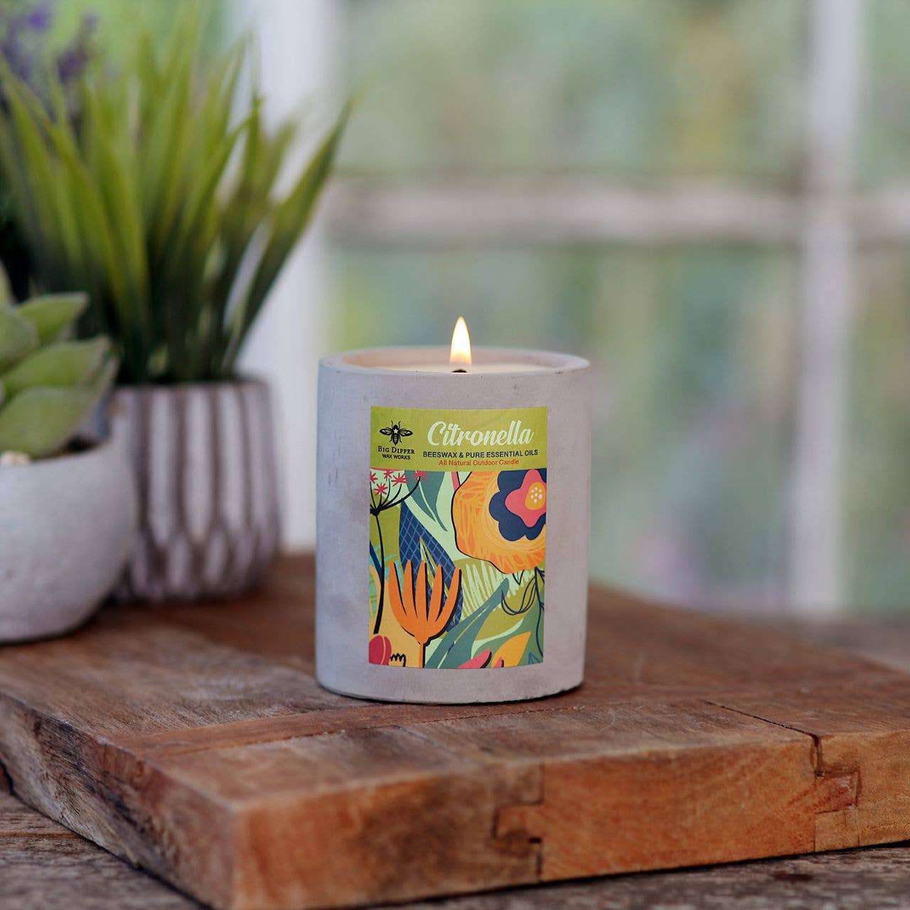 Citronella Outdoor Candle – Beeswax Blend – Concrete Cup