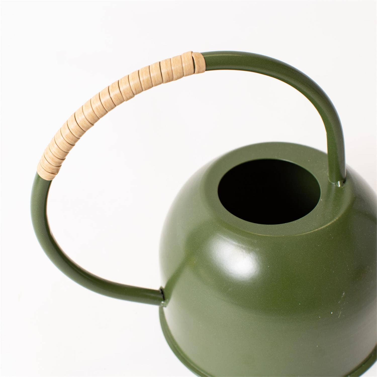 Green Enamel With Rattan Watering Can (Pk/04)