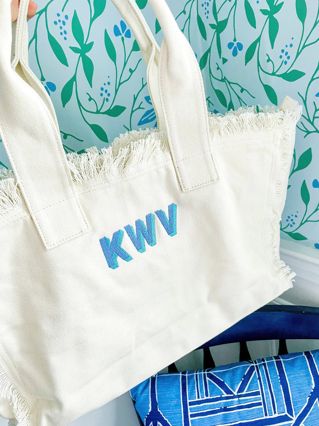 CALYPSO FRINGE TOTE: NO PERSONALIZATION / PINK