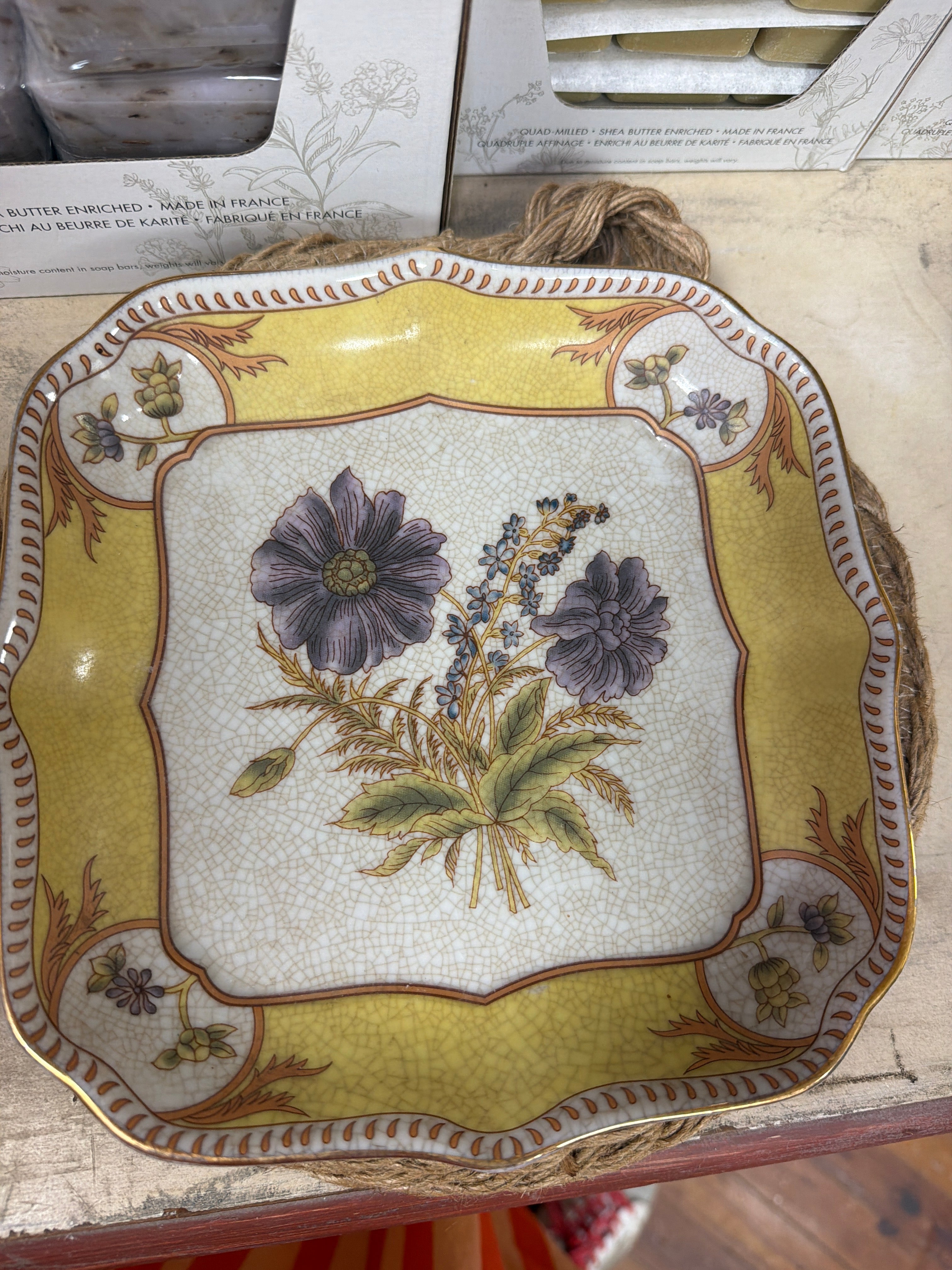 Wong Lee Tray