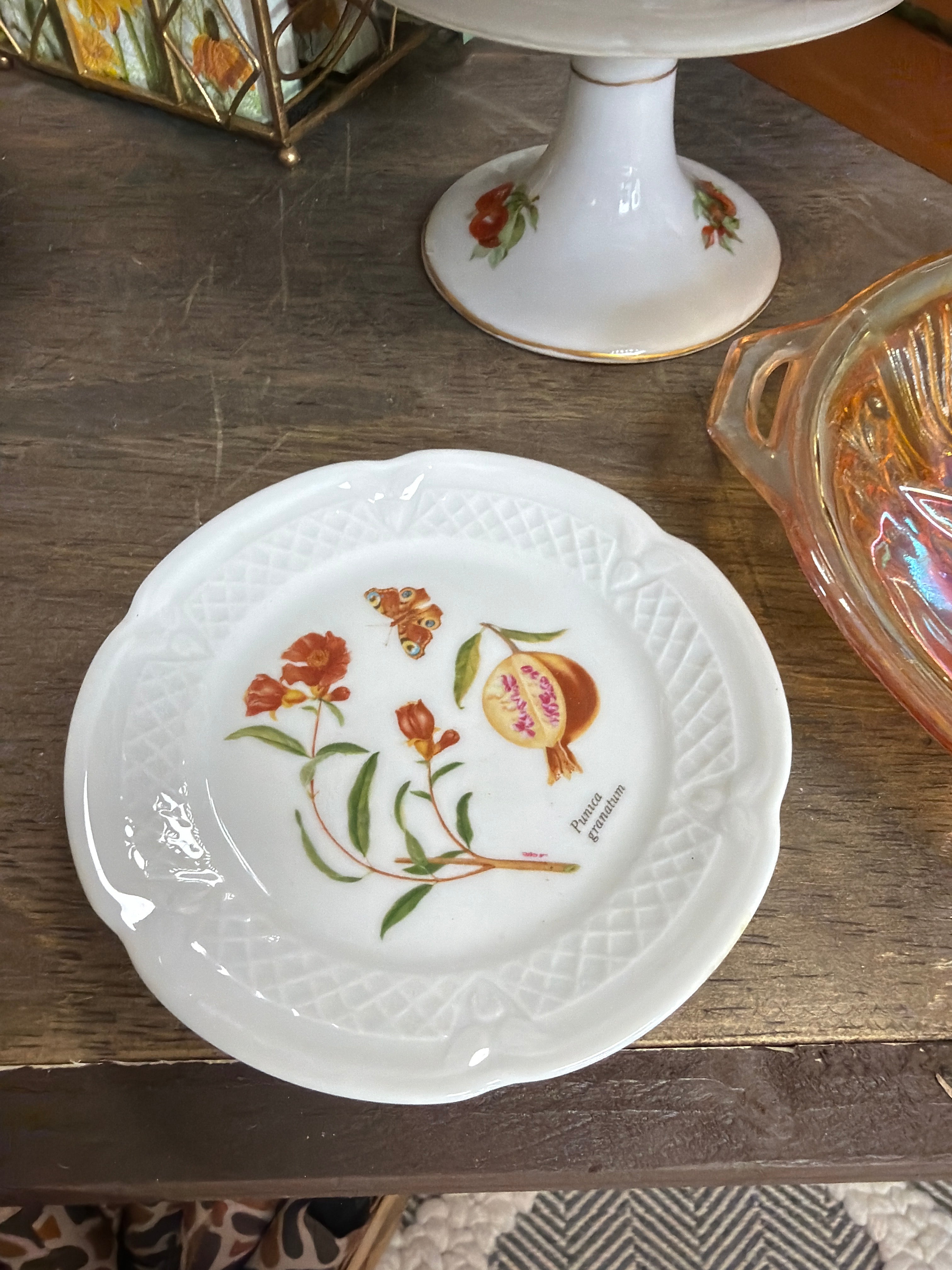 Small floral plate